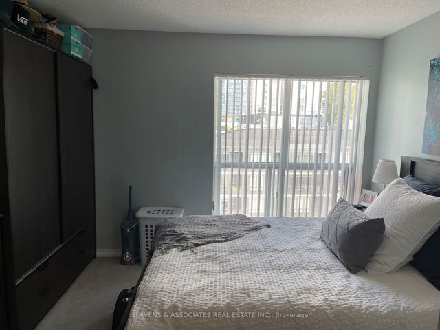 903 - 600 Queens Quay W