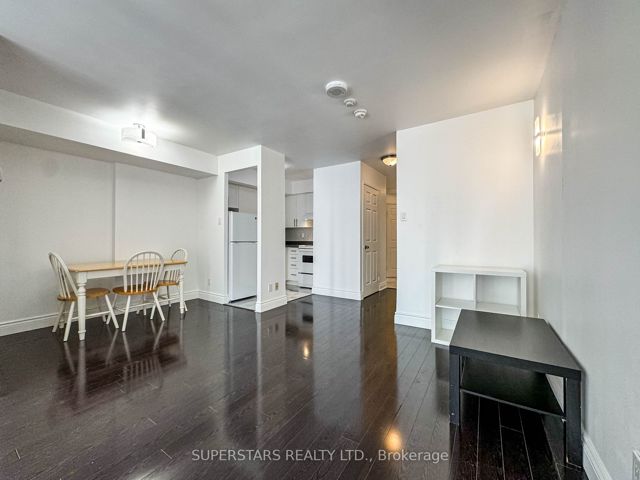 2104 - 55 Centre Ave