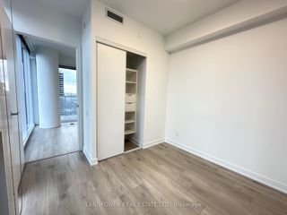 2709 - 3 Gloucester St