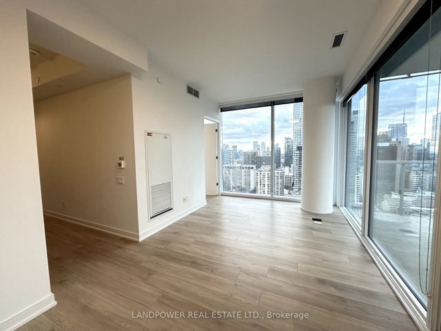 2709 - 3 Gloucester St