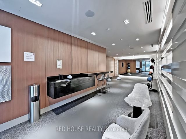 620 - 25 Adra Grado Way