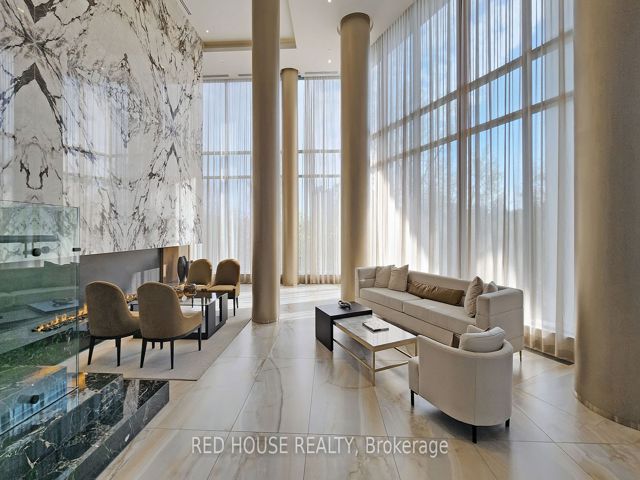 620 - 25 Adra Grado Way