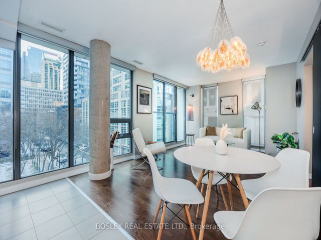 412 - 33 Lombard St