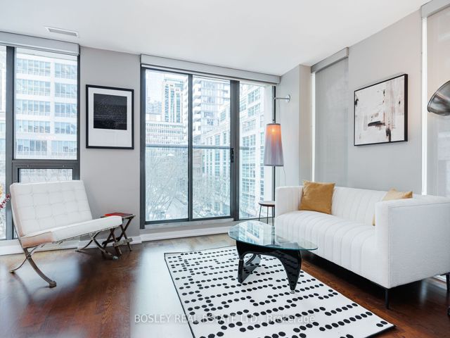 412 - 33 Lombard St