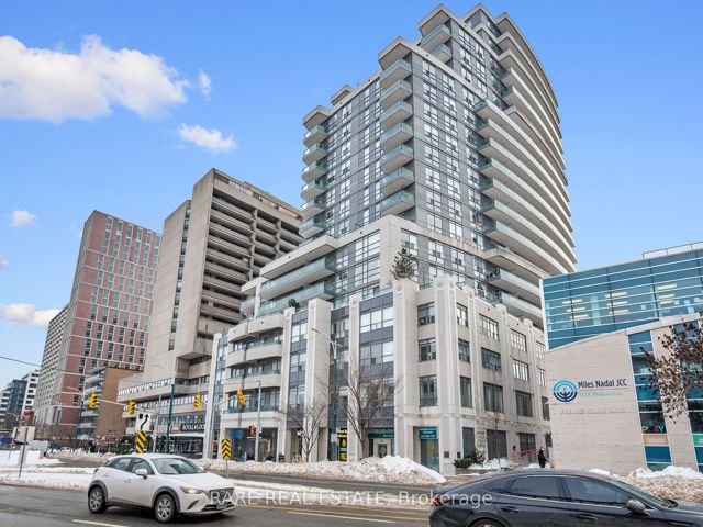 1111 - 736 Spadina Ave