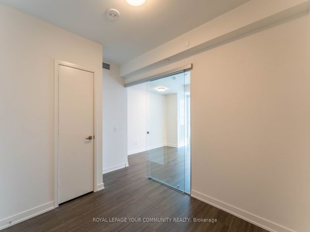1102 - 425 Front St E