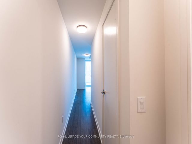 1102 - 425 Front St E