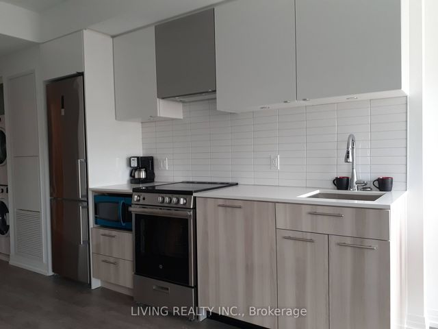 1527 - 251 Jarvis St