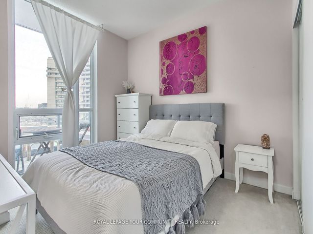 517 - 62 Forest Manor Rd