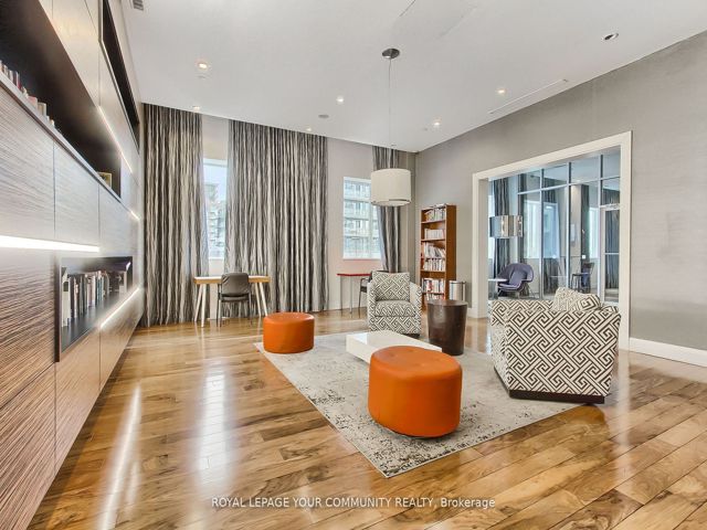 517 - 62 Forest Manor Rd