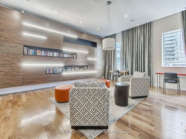 517 - 62 Forest Manor Rd