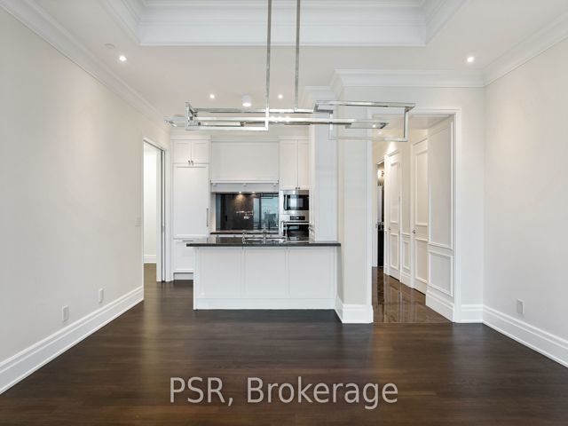 4506 - 311 Bay St
