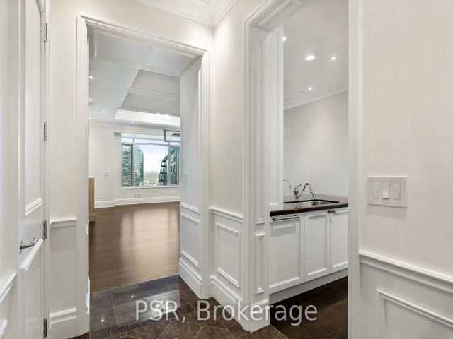 4506 - 311 Bay St