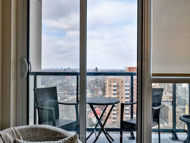 1202 - 1486 Bathurst St