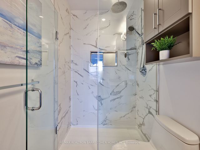 1202 - 1486 Bathurst St