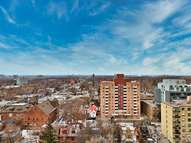 1202 - 1486 Bathurst St