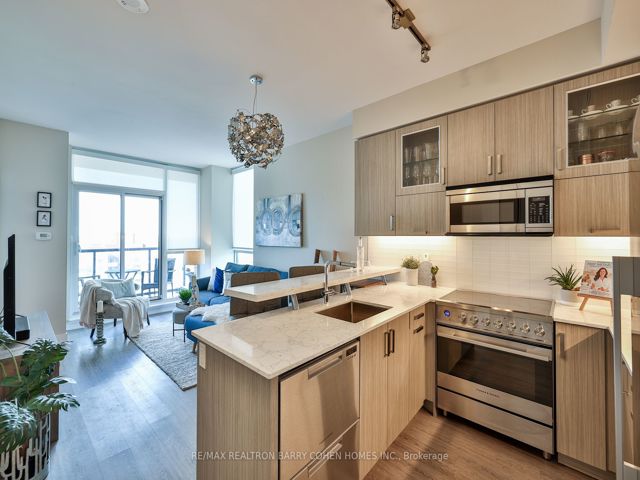 1202 - 1486 Bathurst St