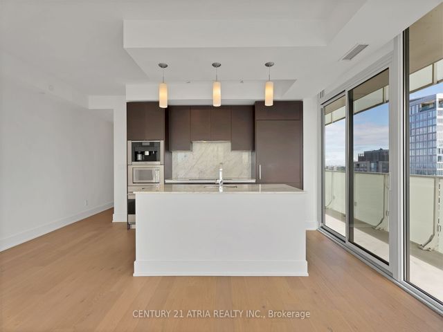 3002 - 200 Bloor St W