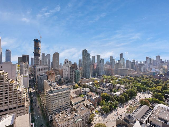 3002 - 200 Bloor St W