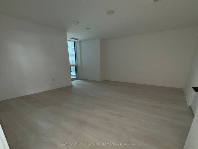 603N - 117 Broadway Ave