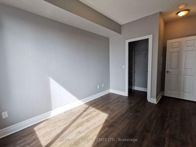 2107 - 35 Balmuto St