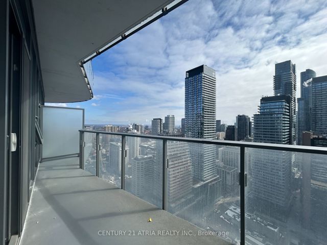 3003 - 11 Wellesley St W