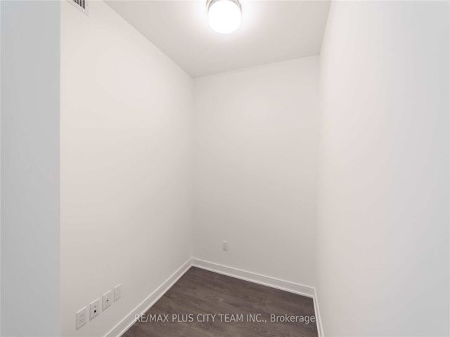 405 - 60 Tannery Rd