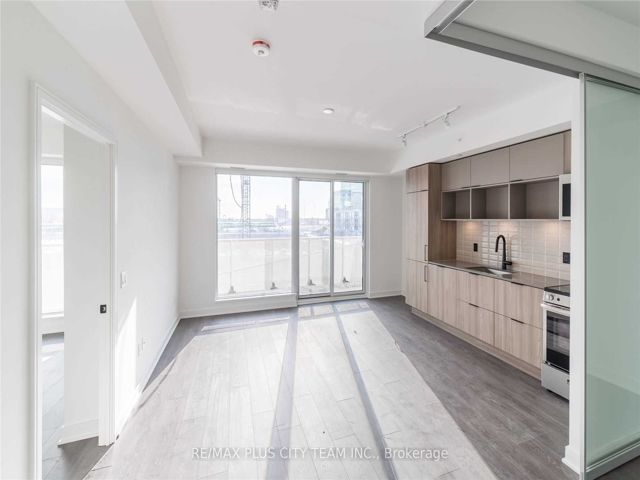 405 - 60 Tannery Rd