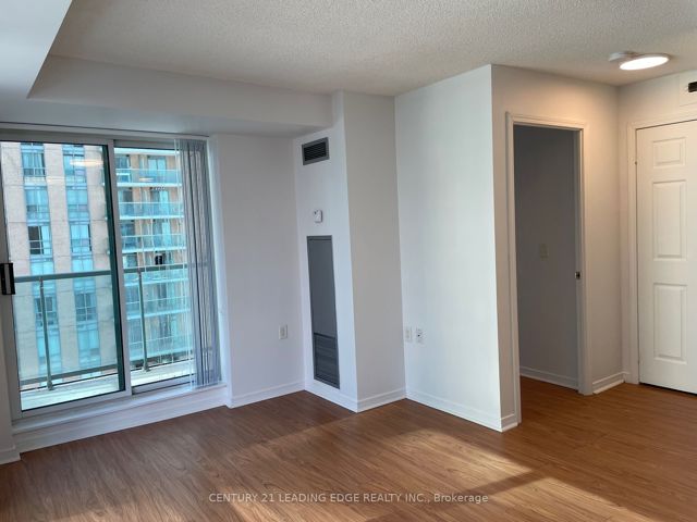 705 - 20 Olive Ave