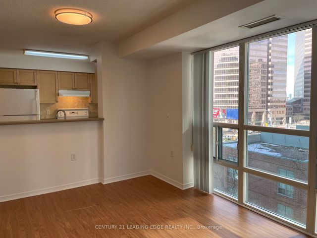 705 - 20 Olive Ave