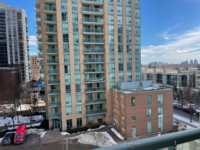 705 - 20 Olive Ave