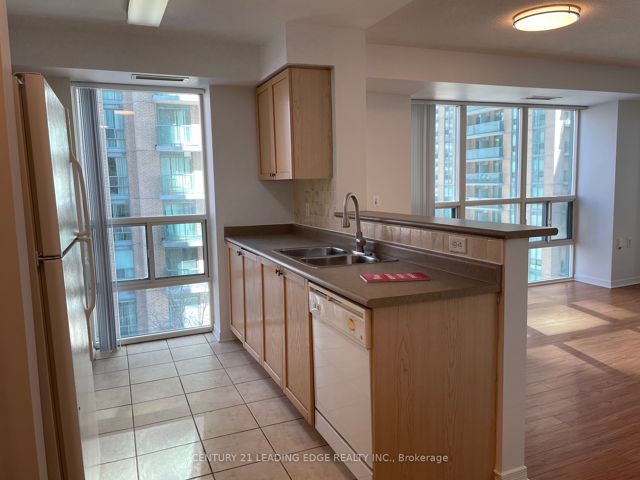705 - 20 Olive Ave