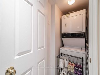 917 - 168 Simcoe St W