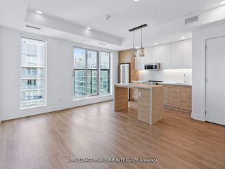 3307 - 200 Redpath Ave