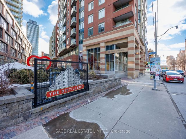 406 - 39 Parliament St
