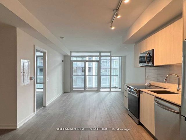 1322 - 50 Power St