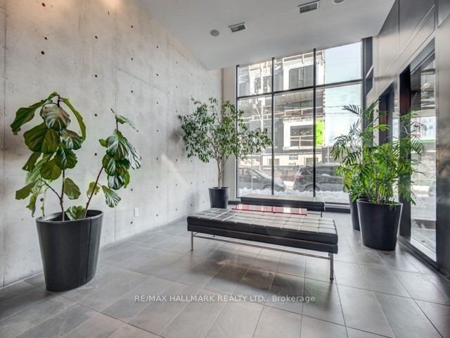 1003 - 8 Dovercourt Rd
