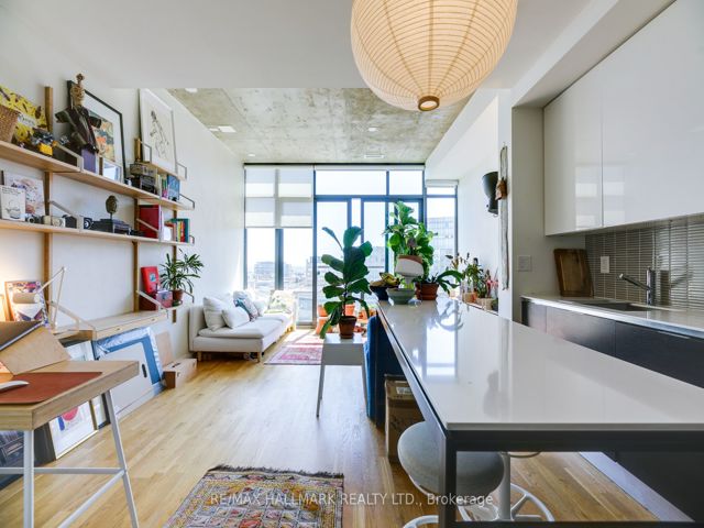 1003 - 8 Dovercourt Rd