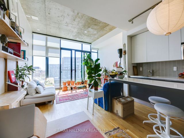 1003 - 8 Dovercourt Rd