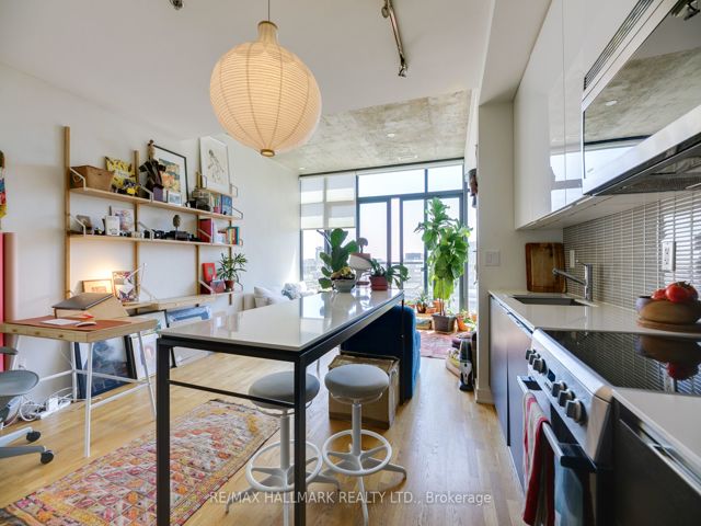 1003 - 8 Dovercourt Rd