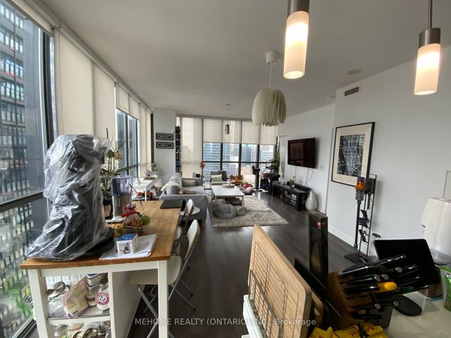 2103 - 110 Charles St E