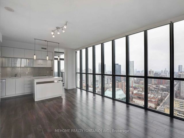 2103 - 110 Charles St E