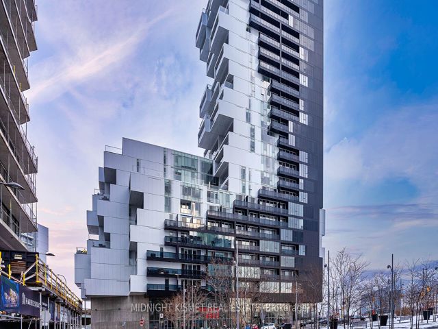 701 - 170 Bayview Ave