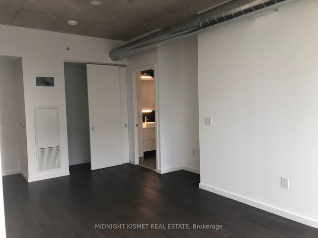 701 - 170 Bayview Ave
