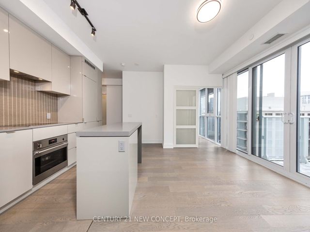 1907 - 7 Grenville St