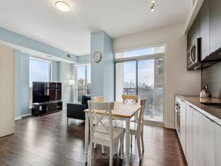 514 - 223 St Clair Ave W