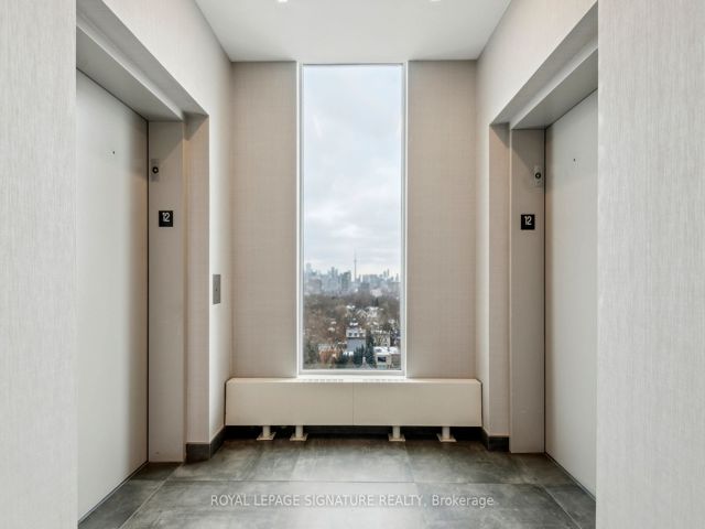 514 - 223 St Clair Ave W