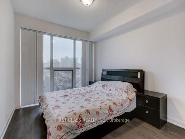 1003 - 5162 Yonge St