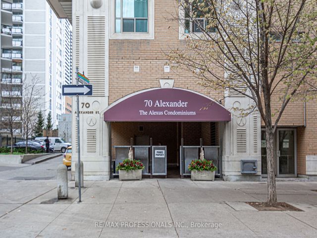 1007 - 70 Alexander St
