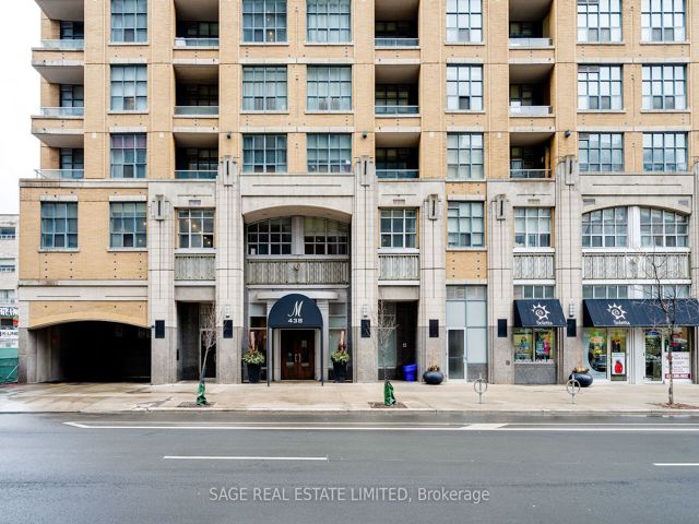 919 - 438 Richmond St W